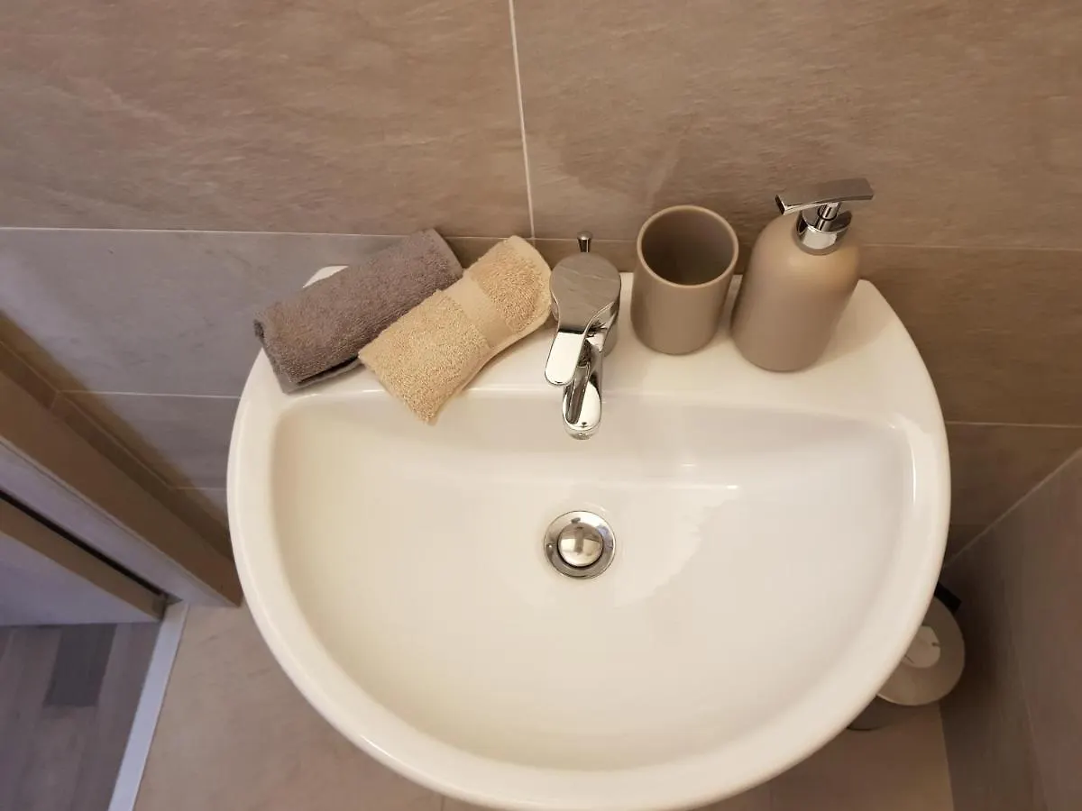 Casa Gianna, Bellissimo Monolocale Nel Centro Storico De Badalucco, 10Km Dal Mare Apartment 0*, Badalucco Italy